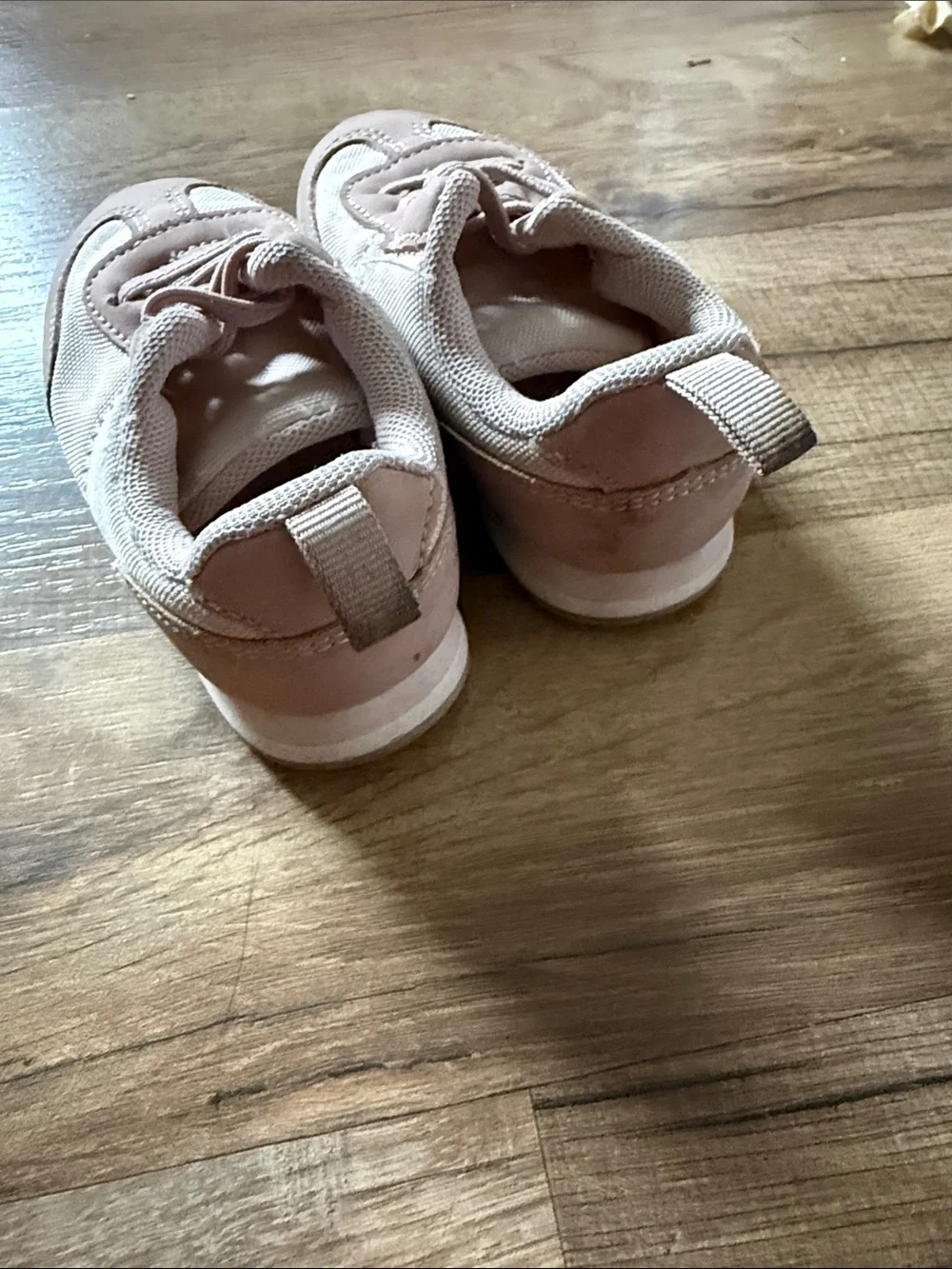 H&M Kids Pink Lightweight Sneaker - Classic Casual Trainer